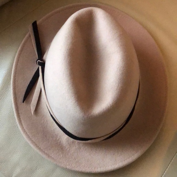 BOLLMAN COLLECTION HAT - Picture 2 of 4